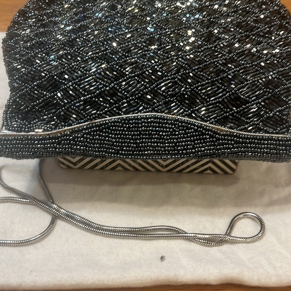 Beaded evening bag with removable chain, pristine condition gun metal gray 90’s - Picture 4 of 5